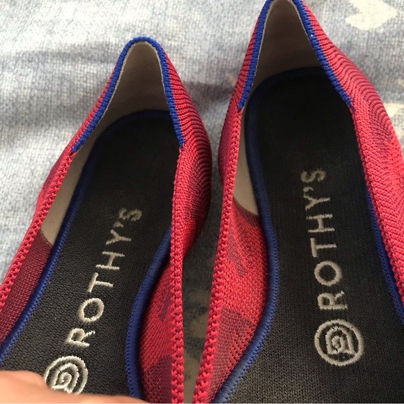 Rothy red camo pointy shoe. Size 7.5 - Picture 3 of 4